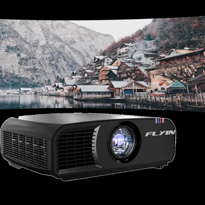 Proiettore 4K DLP da 12000 lumen con tiro corto per grandi sale cinematografiche all'aperto