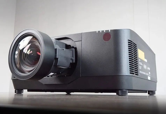 Flyin EL-G36KU 4K 7D Hologram Laser Projector con 3LCD 30K ANSI Lumens per edifici esterni 3D Mapping Large Venue Pro