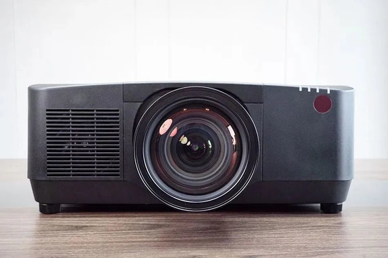 Flyin EL-G36KU 4K 7D Hologram Laser Projector con 3LCD 30K ANSI Lumens per edifici esterni 3D Mapping Large Venue Pro