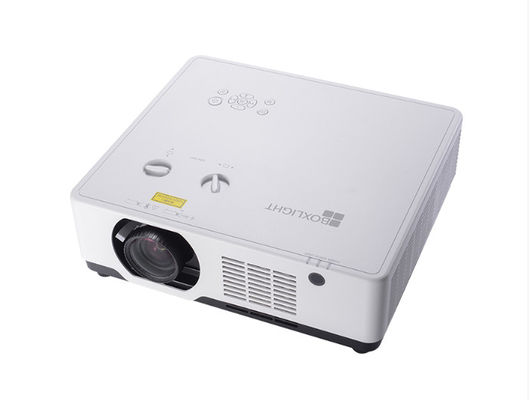 Proiettore LCD WXGA da 7000 lumen per grandi ambienti che supporta flessibilità di installazione a 360 gradi